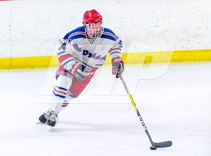 Thumbnail 3 in Stoneham vs Tewksbury (MIAA Division 2 North Round 1) photogallery.