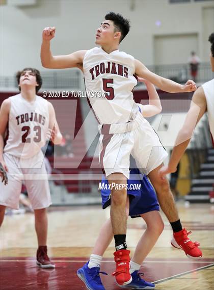 Thumbnail 1 in Etowah @ Lassiter photogallery.