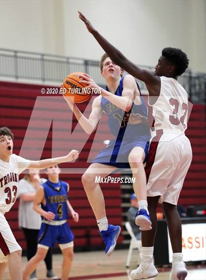Thumbnail 2 in Etowah @ Lassiter photogallery.