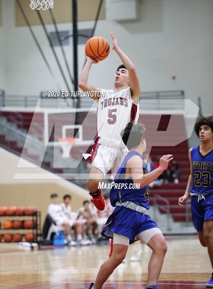 Thumbnail 2 in Etowah @ Lassiter photogallery.
