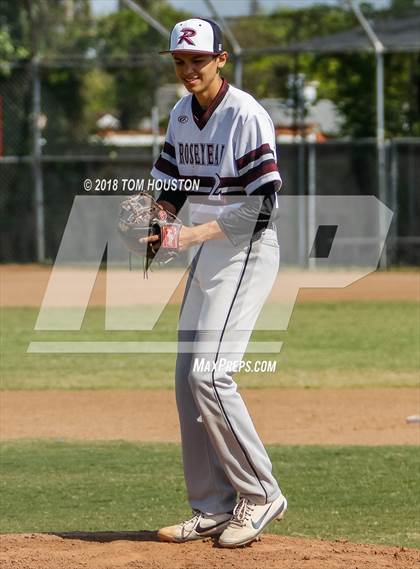 Thumbnail 2 in Marshall vs Rosemead photogallery.