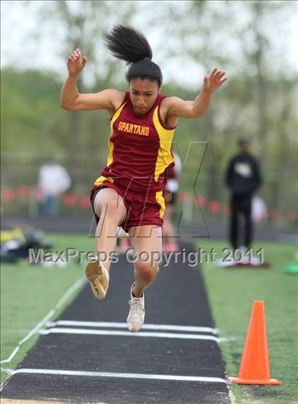 Thumbnail 1 in Woodgrove Wolverine Classic Invitational photogallery.