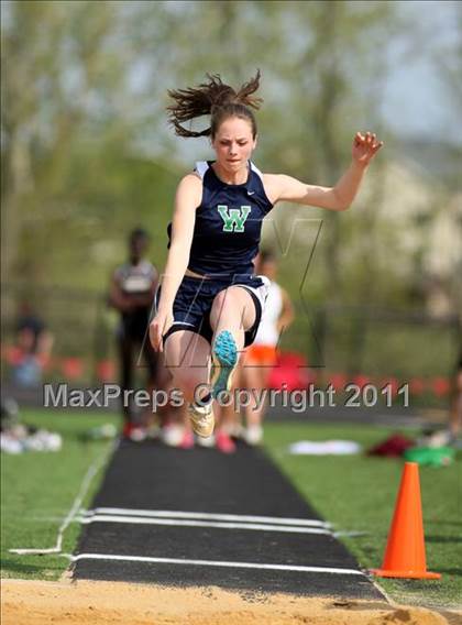 Thumbnail 3 in Woodgrove Wolverine Classic Invitational photogallery.