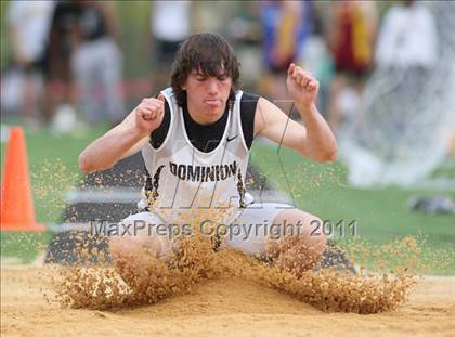 Thumbnail 1 in Woodgrove Wolverine Classic Invitational photogallery.