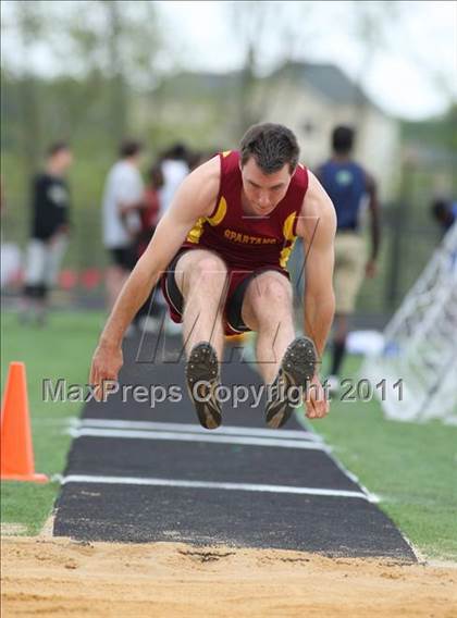 Thumbnail 3 in Woodgrove Wolverine Classic Invitational photogallery.