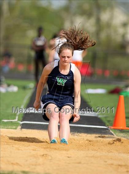 Thumbnail 2 in Woodgrove Wolverine Classic Invitational photogallery.
