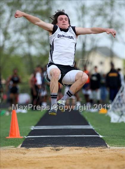 Thumbnail 3 in Woodgrove Wolverine Classic Invitational photogallery.