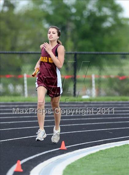 Thumbnail 2 in Woodgrove Wolverine Classic Invitational photogallery.