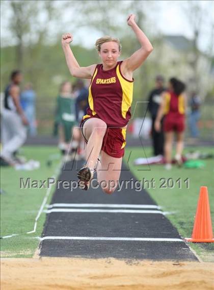 Thumbnail 1 in Woodgrove Wolverine Classic Invitational photogallery.