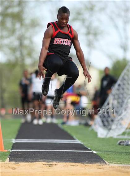 Thumbnail 2 in Woodgrove Wolverine Classic Invitational photogallery.