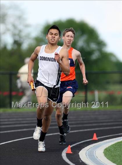Thumbnail 2 in Woodgrove Wolverine Classic Invitational photogallery.