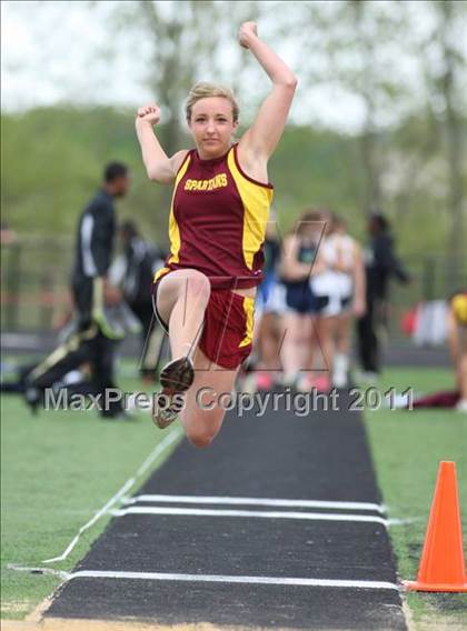 Thumbnail 3 in Woodgrove Wolverine Classic Invitational photogallery.
