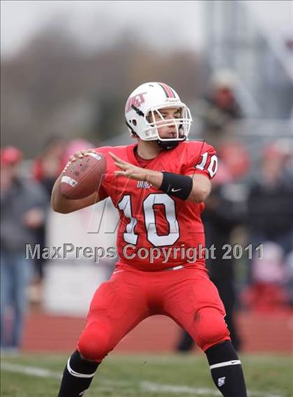 Thumbnail 1 in Staunton vs. Casey-Westfield  (IHSA Class 2A Quarterfinal) photogallery.