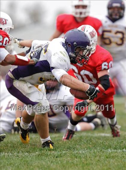 Thumbnail 3 in Staunton vs. Casey-Westfield  (IHSA Class 2A Quarterfinal) photogallery.