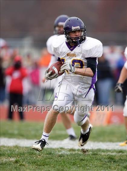Thumbnail 3 in Staunton vs. Casey-Westfield  (IHSA Class 2A Quarterfinal) photogallery.