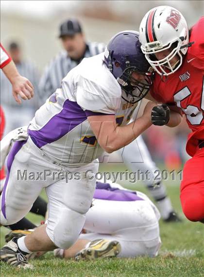 Thumbnail 2 in Staunton vs. Casey-Westfield  (IHSA Class 2A Quarterfinal) photogallery.