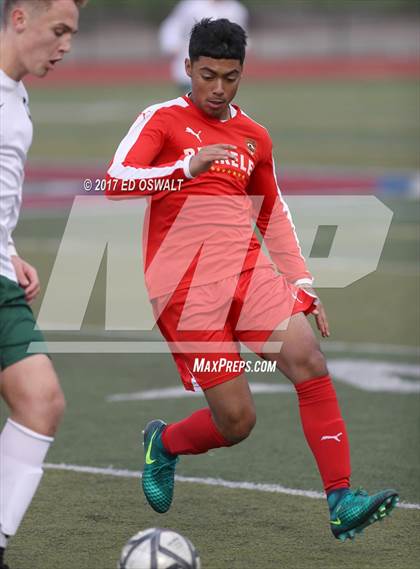 Thumbnail 2 in De La Salle vs. Berkeley (CIF NCS D1 Final) photogallery.