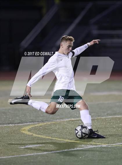 Thumbnail 3 in De La Salle vs. Berkeley (CIF NCS D1 Final) photogallery.