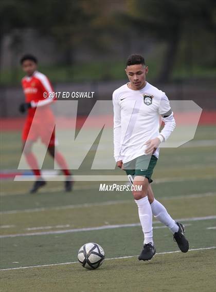 Thumbnail 1 in De La Salle vs. Berkeley (CIF NCS D1 Final) photogallery.