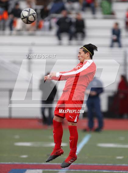 Thumbnail 1 in De La Salle vs. Berkeley (CIF NCS D1 Final) photogallery.