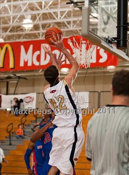 Thumbnail 1 in Klein Collins vs Duncanville (McDonald's Texas Invitational) photogallery.