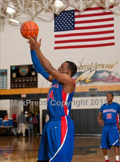Thumbnail 3 in Klein Collins vs Duncanville (McDonald's Texas Invitational) photogallery.