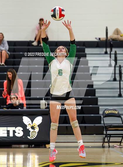 Thumbnail 3 in Pilot Point vs. Tioga (Denison Tournament) photogallery.