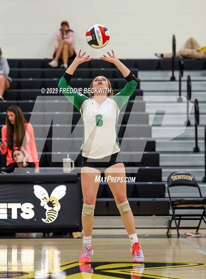 Thumbnail 1 in Pilot Point vs. Tioga (Denison Tournament) photogallery.