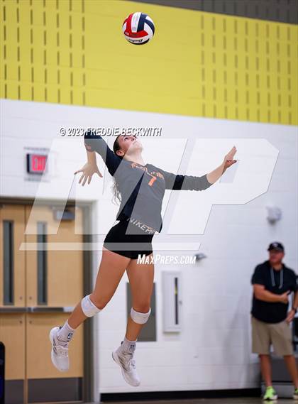 Thumbnail 2 in Pilot Point vs. Tioga (Denison Tournament) photogallery.