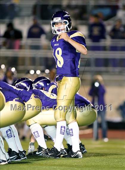 Thumbnail 1 in Henderson @ Alvarado (3A Division 1 Semifinals) photogallery.
