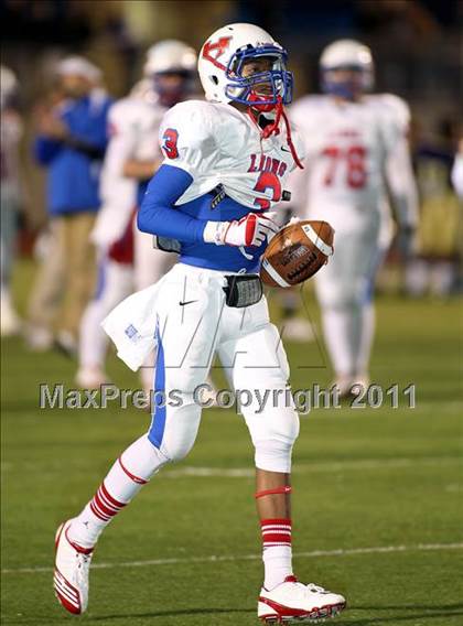 Thumbnail 3 in Henderson @ Alvarado (3A Division 1 Semifinals) photogallery.