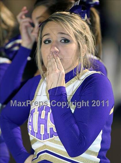 Thumbnail 2 in Henderson @ Alvarado (3A Division 1 Semifinals) photogallery.