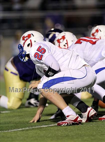 Thumbnail 2 in Henderson @ Alvarado (3A Division 1 Semifinals) photogallery.