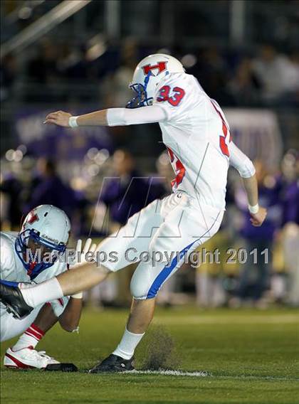 Thumbnail 1 in Henderson @ Alvarado (3A Division 1 Semifinals) photogallery.