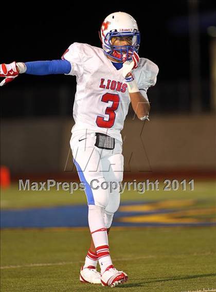 Thumbnail 2 in Henderson @ Alvarado (3A Division 1 Semifinals) photogallery.