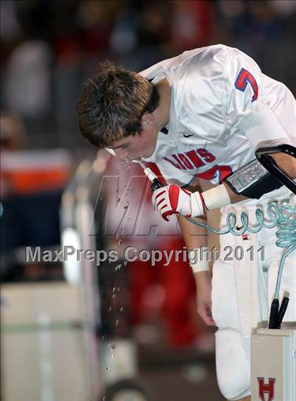 Thumbnail 1 in Henderson @ Alvarado (3A Division 1 Semifinals) photogallery.