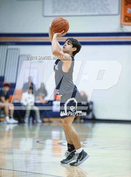 Thumbnail 3 in Chaminade vs. Central Catholic (Marianist Classic) photogallery.