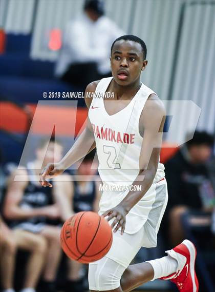 Thumbnail 2 in Chaminade vs. Central Catholic (Marianist Classic) photogallery.