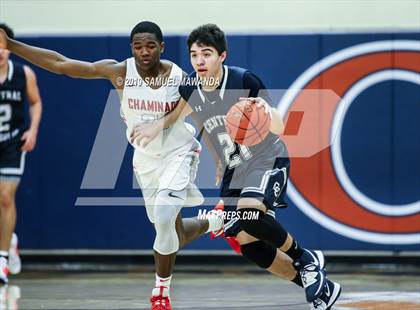 Thumbnail 2 in Chaminade vs. Central Catholic (Marianist Classic) photogallery.