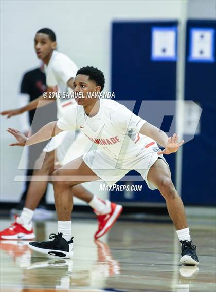 Thumbnail 3 in Chaminade vs. Central Catholic (Marianist Classic) photogallery.