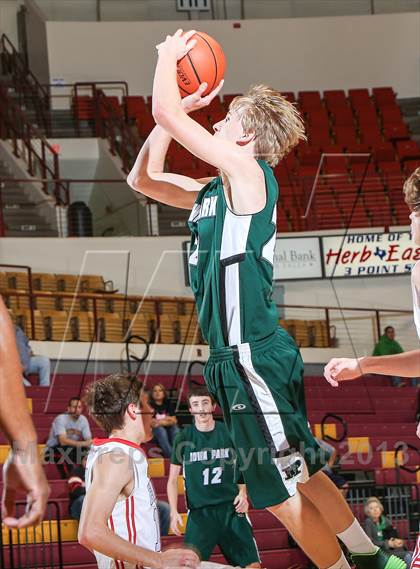 Thumbnail 1 in Faith Christian vs. Iowa Park (Fantasy of Lights Tournament) photogallery.