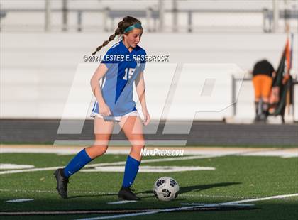 Thumbnail 3 in Gonzales vs La Vernia (UIL 4A Bi-District Playoffs) photogallery.