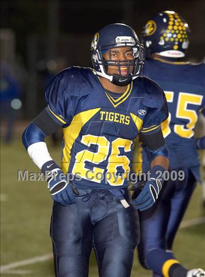 Thumbnail 2 in Inderkum vs. Del Campo (CIF SJS D3 Final) photogallery.