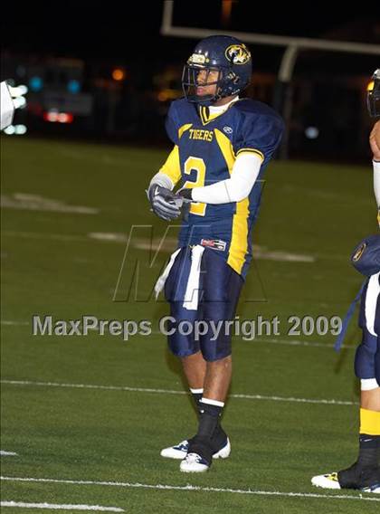 Thumbnail 3 in Inderkum vs. Del Campo (CIF SJS D3 Final) photogallery.