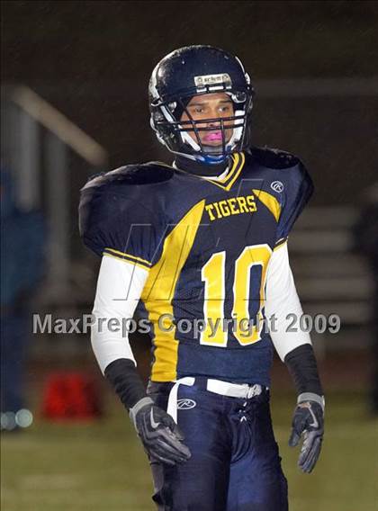 Thumbnail 1 in Inderkum vs. Del Campo (CIF SJS D3 Final) photogallery.