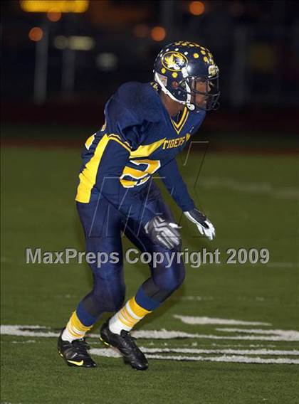 Thumbnail 2 in Inderkum vs. Del Campo (CIF SJS D3 Final) photogallery.