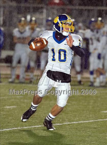 Thumbnail 2 in Inderkum vs. Del Campo (CIF SJS D3 Final) photogallery.