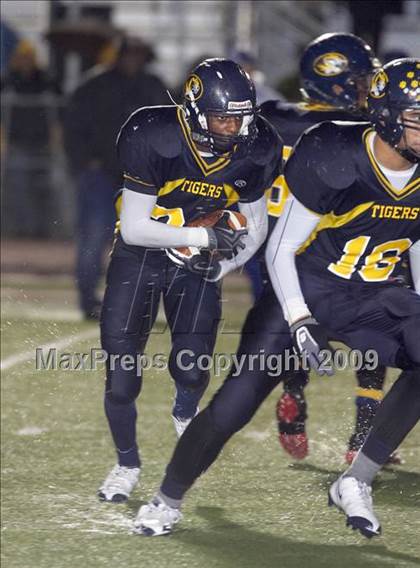Thumbnail 1 in Inderkum vs. Del Campo (CIF SJS D3 Final) photogallery.