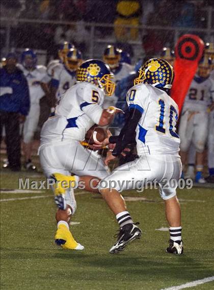 Thumbnail 3 in Inderkum vs. Del Campo (CIF SJS D3 Final) photogallery.
