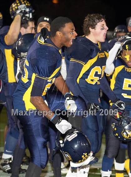 Thumbnail 2 in Inderkum vs. Del Campo (CIF SJS D3 Final) photogallery.